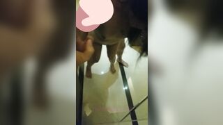 台灣清純漂亮小學妹酒店援交金主 先賜個假屌自嗨預熱 然後各種體位啪啪 敏感型特能叫-5