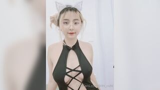 SWAG女神Linhicute跨平台不雅自拍 Onlyfans騷的一批@linhi_cute-1