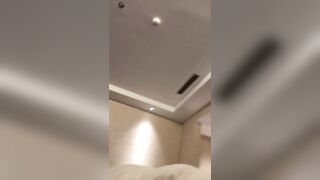 週末和美女同事酒店開房啪啪遭曝光6