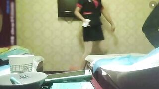 探訪按摩店 直接在包廂裡就幹起來 緊張刺激