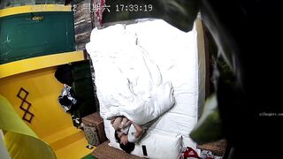 真實情侶偷拍 巨乳女友奶子比頭大 性慾旺盛特敏感 女上位一搖就哼唧 兩天狂幹九炮-6