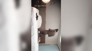 黑人留學生探花 連操兩高顏值學生妹.一個披肩校花.一個豪乳學妹1