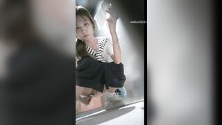 廁拍 高顏值人美B靚-01