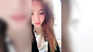 神仙顏值極品大長腿美女直播揉奶自慰 男友是個軟屌男 -4