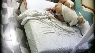酒店偷拍 外表甜美內在狂野 淫蕩小仙女被各種操 1