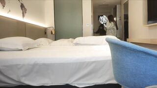 阿剛探花 約到極品反差兼職空姐，高顏值黑絲美腿，御姐叫床蘿莉音，舔屁眼的時候還主動搖屁股 1