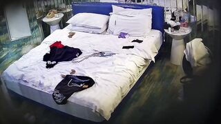 酒店偷拍 校園時尚美女和愛舔腳的變態男友啪啪 -3