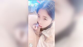 高顏值美女對雞巴愛不釋手 極致口交 -03