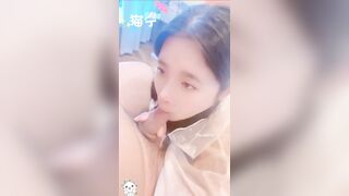 高顏值美女對雞巴愛不釋手 極致口交 -03