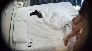 酒店偷拍 高顏值情侶變態羞辱玩SM 暴力做愛 決戰到天明 4
